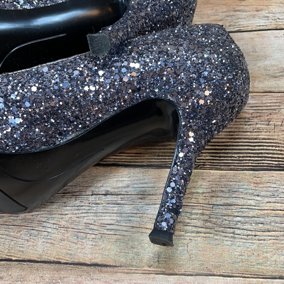 Nine West Silver Glitter Heels Size 5.5 - Picture 11 of 14